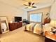 5 W Central Unit 104, Mount Prospect, IL 60056