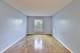 124 Carriage Way Unit 212-B, Burr Ridge, IL 60527