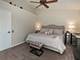 21 E Shag Bark, Streamwood, IL 60107