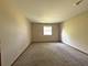 36 Gant Unit H, Streamwood, IL 60107