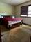 527 N Lyle, Elgin, IL 60123
