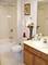 750 Pearson Unit 812, Des Plaines, IL 60016