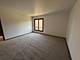 1815 Oakton Unit 2A, Park Ridge, IL 60068