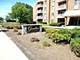 2423 N Kennicott Unit 3A, Arlington Heights, IL 60004