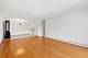 8970 N Parkside Unit 301, Des Plaines, IL 60016