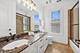 80 W Kennedy Unit 304, Hinsdale, IL 60521
