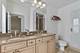 5219 N Winthrop Unit 1N, Chicago, IL 60640
