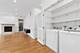 621 W Barry Unit 304, Chicago, IL 60657