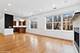 621 W Barry Unit 304, Chicago, IL 60657