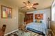 934 W Washington Unit 1E, Oak Park, IL 60302