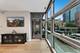 225 S Sangamon Unit 304, Chicago, IL 60607
