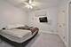 1424 W Barry, Chicago, IL 60657