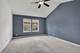 2804 Falling Waters, Lindenhurst, IL 60046