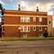 4957 W Iowa, Chicago, IL 60651