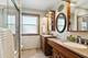 1102 E Waverly, Arlington Heights, IL 60004