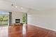 830 Oak Hill, Lake Barrington, IL 60010