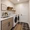 1025 Walter, Lemont, IL 60439