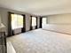 1236 Sandhurst Unit 1236, South Elgin, IL 60177