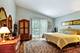 1372 Shire, Inverness, IL 60067