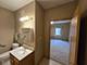 801 N Mclean Unit 122, Elgin, IL 60123