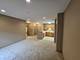 801 N Mclean Unit 122, Elgin, IL 60123