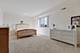 51 Old Oak Unit 302, Buffalo Grove, IL 60089