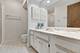 51 Old Oak Unit 302, Buffalo Grove, IL 60089