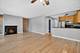 5882 Forest View Unit B, Lisle, IL 60532