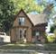 559 N Grove, Elgin, IL 60120