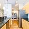 700 W Van Buren Unit 801, Chicago, IL 60607