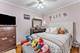 5335 W Barry, Chicago, IL 60641