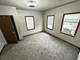 728 Kane Unit Apt-B, Aurora, IL 60505