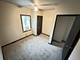 728 Kane Unit Apt-B, Aurora, IL 60505