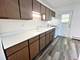 222 S Tryon Unit 8, Woodstock, IL 60098