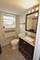10332 Elizabeth Unit Garden, Westchester, IL 60154