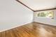 713 Carriage Hill, Glenview, IL 60025