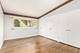 713 Carriage Hill, Glenview, IL 60025