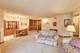 462 S President Unit 202, Carol Stream, IL 60188