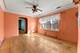 6049 W Roscoe, Chicago, IL 60634