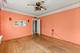 6049 W Roscoe, Chicago, IL 60634