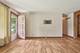 698 Hiawatha, Elgin, IL 60120