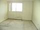 290 N Westgate Unit 200, Mount Prospect, IL 60056