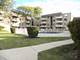 290 N Westgate Unit 200, Mount Prospect, IL 60056