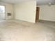 290 N Westgate Unit 200, Mount Prospect, IL 60056
