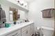 525 W Hawthorne Unit 2606, Chicago, IL 60657