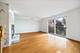 815 Pearson Unit 10, Des Plaines, IL 60016