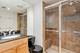 8025 Woodglen Unit 108, Downers Grove, IL 60516