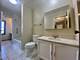 30 Wildwood, Roselle, IL 60172