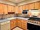 350 Brainerd Unit 7A, Libertyville, IL 60048