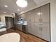 1400 N Yarmouth Unit 315, Mount Prospect, IL 60056